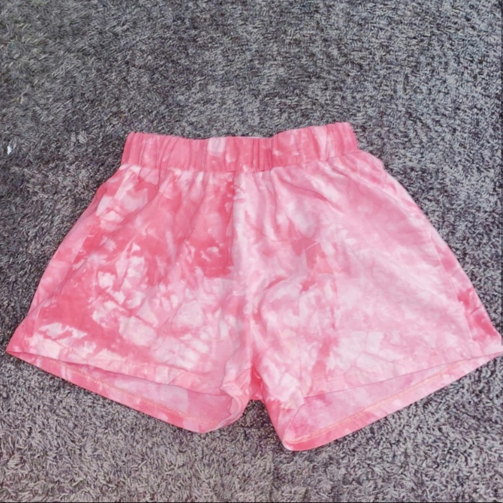 Pink tie dye shorts!